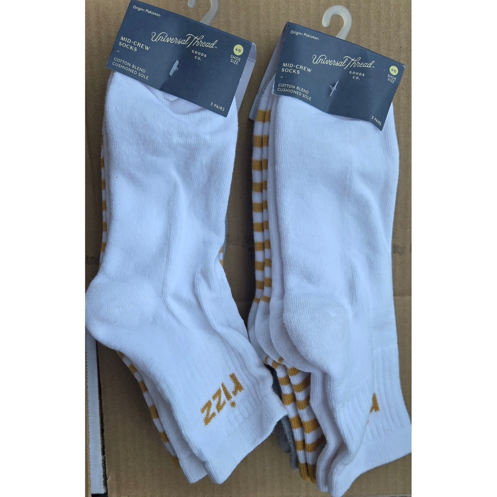 Universal Thread 6 Pairs Mid-Crew Socks Cotton Blend4-10